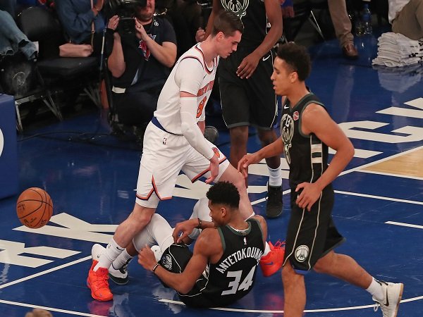 Merasa Diremehkan, Giannis Antetokounmpo Berencana Balas Dendam Kepada Mario Hezonja