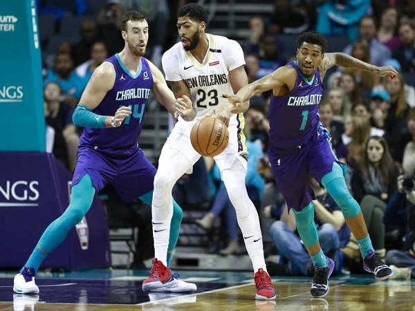 Anthony Davis Bawa Pelicans Atasi Hornets