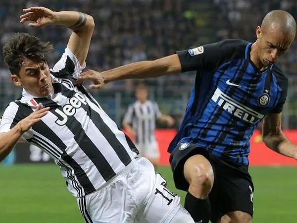 Hanya Inter yang Bisa Hentikan Dominasi Juventus, Klaim Djorkaeff