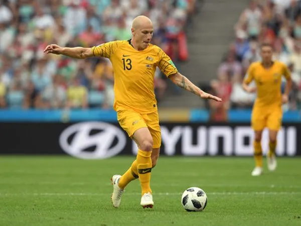 Cedera Lutut, Aaron Mooy Tetap Masuk Skuat Australia