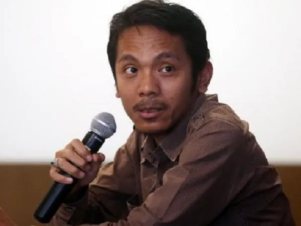 Dituding Pakai 'Orang Dalam', Arema Minta Klarifikasi Akmal Marhali