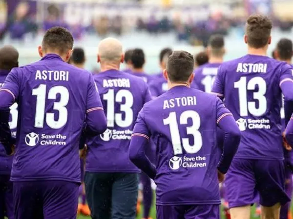 Ibu Davide Astori Menunggu Kejelasan Soal Kematian Anaknya