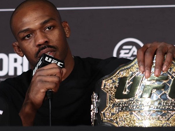 Jon Jones Menunggu Daniel Cormier untuk Kembali Melawannya