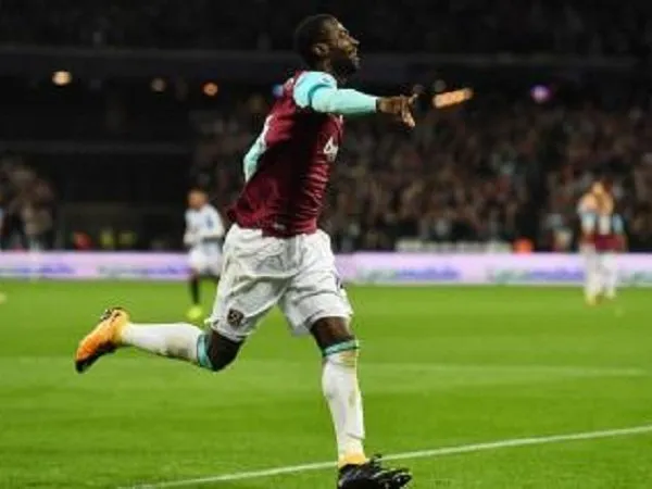 Milan Siap Tantang Roma Buru Gelandang West Ham