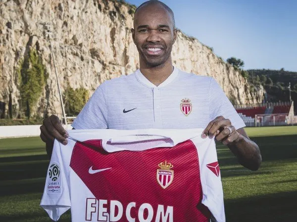 Perkuat Lini Pertahanan, AS Monaco Resmi Datangkan Bek Schalke