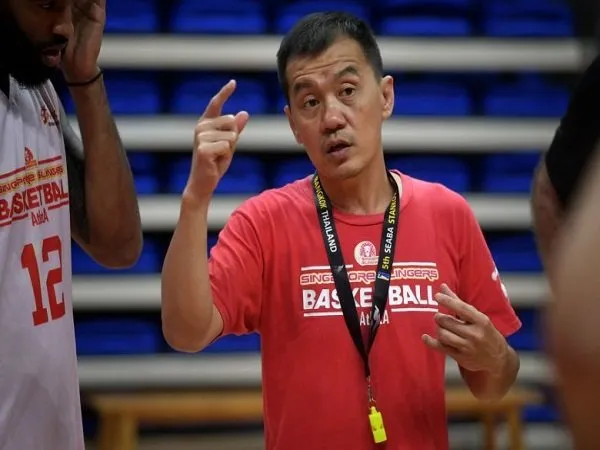 Sektor Pertahanan Lengah, Singapore Slingers Tumbang Dari Hong Kong Eastern