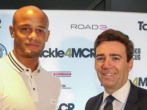 Walikota Manchester Akui Kompany Akan Selalu Dikenang Sebagai Pria Yang Luar Biasa