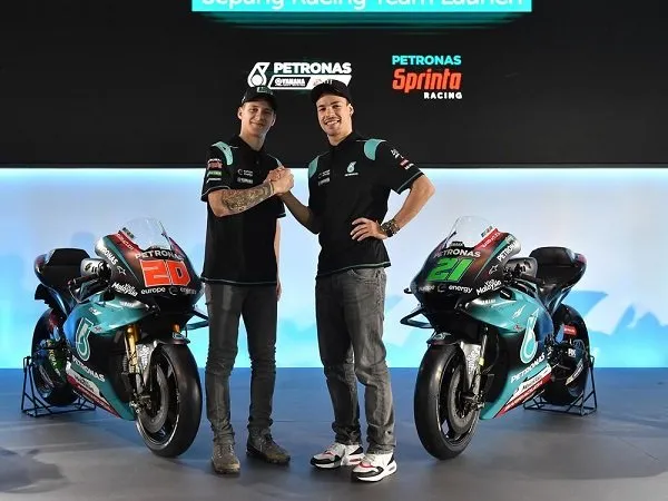 Petronas Yamaha Enggan Mengalah Kepada Tim Pabrikan