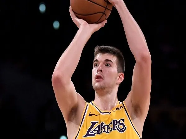 Lakers Lepas Ivica Zubac dan Michael Beasley Menuju Clippers