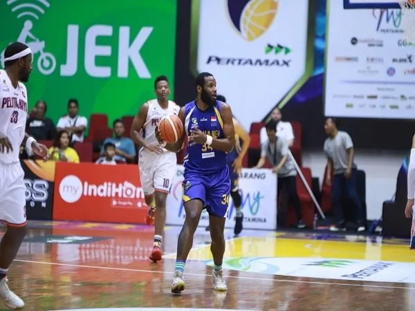 Kenali Michael Vigilance Jr, Palang Pintu Terbaik di IBL