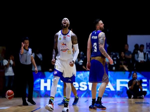 Sapu Bersih Bima Perkasa, Satria Muda Tantang NSH di Babak Semifinal