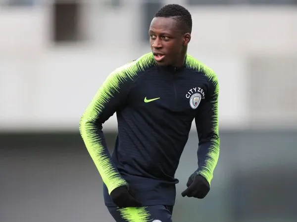 Benjamin Mendy Terus Alami Cedera, Guardiola Cari Bek Kiri Baru