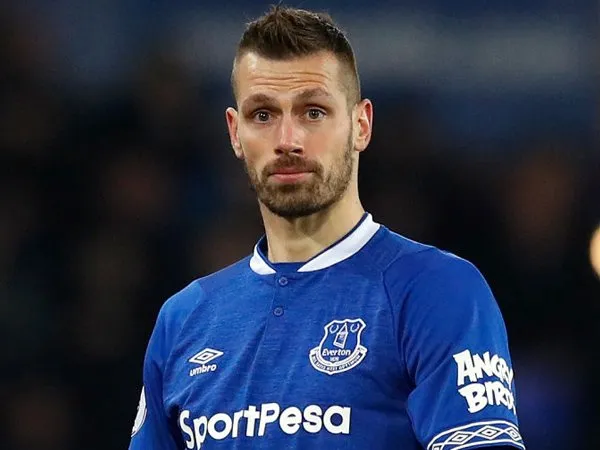 Ketimbang Liverpool, Schneiderlin Lebih Jagokan City Juara Premier League