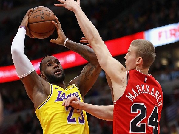 Los Angeles Lakers Putus Tren Negatif Dengan Kalahkan Chicago Bulls
