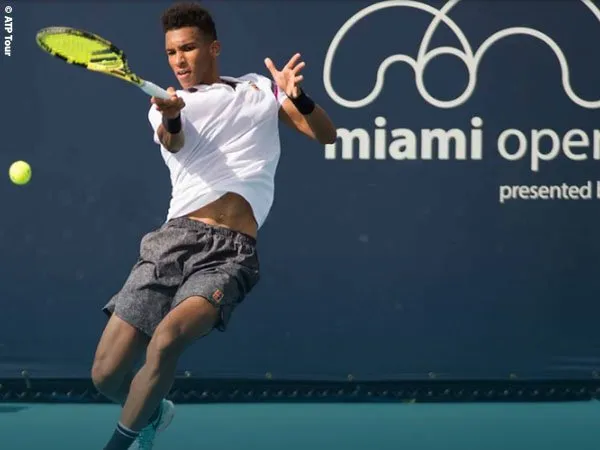 Felix Auger Aliassime Lewati Tantangan Pertama Di Miami