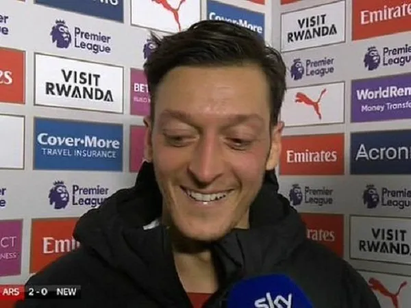 Reaksi Ozil Soal Arsenal Langkahi Tottenham Bikin Fans Sumringah