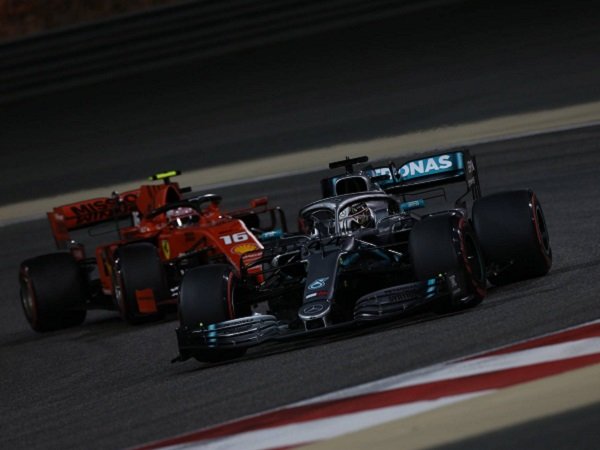 Hamilton Mengaku Kasihan Saat Menyalip Leclecr di GP Bahrain