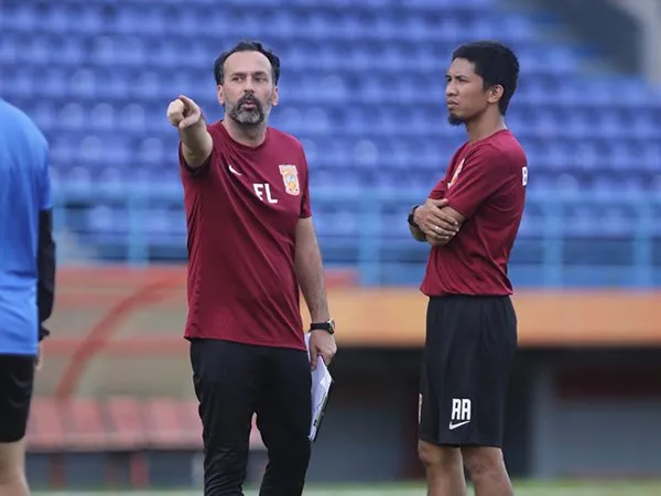 Borneo FC Depak Fabio Lopez Dari Kursi Pelatih