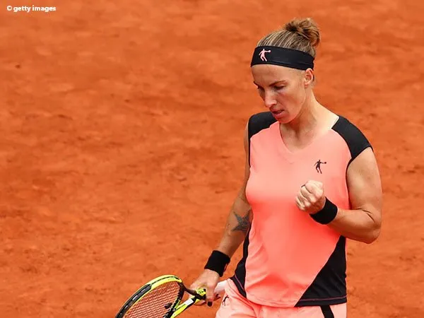 Sisihkan Timea Bacsinszky, Svetlana Kuznetsova Meluncur Ke Perempatfinal Di Lugano