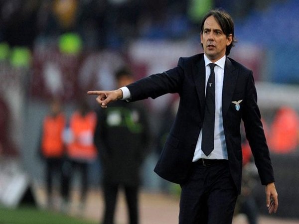 Kalah dari Chievo, Simone Inzaghi Salahkan Ultras?