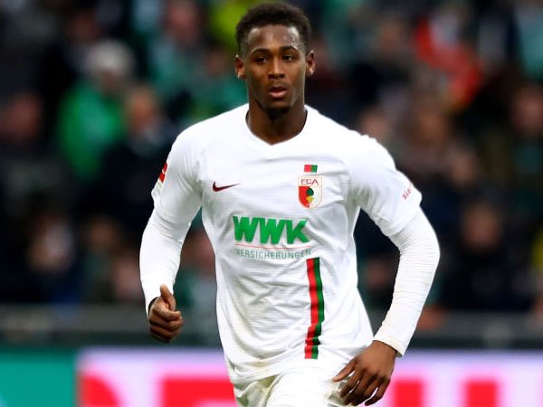 Reece Oxford Setuju Pindah Permanen ke Augsburg