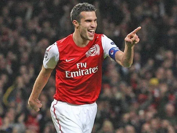 Van Persie Yakin Arsenal Bisa Bersaing dengan Man City dan Liverpool