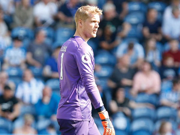 Everton Resmi Dapatkan Jonas Lossl Secara Gratis
