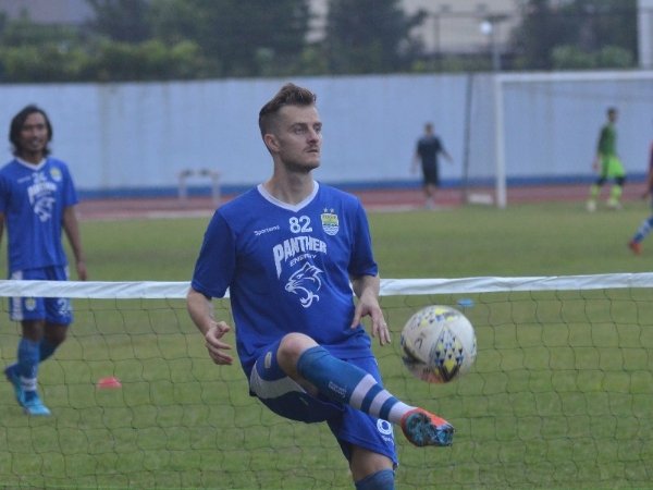Komentar Mihelic Lakoni Laga Tandang Perdana Bareng Persib