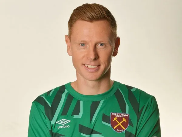 West Ham Resmi Dapatkan David Martin Secara Gratis