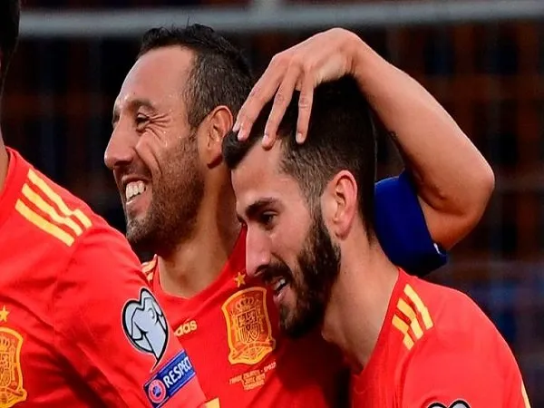 Santi Cazorla Puji Performa Pemain Timnas Spanyol