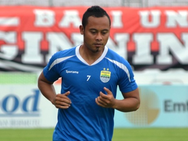 Bangun Kekuatan, Persib B Tunggu Atep dan Tantan