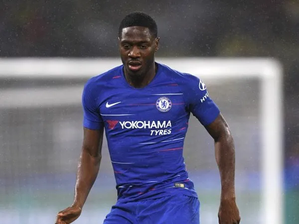 Chelsea Umumkan Kepergian Ola Aina ke Torino