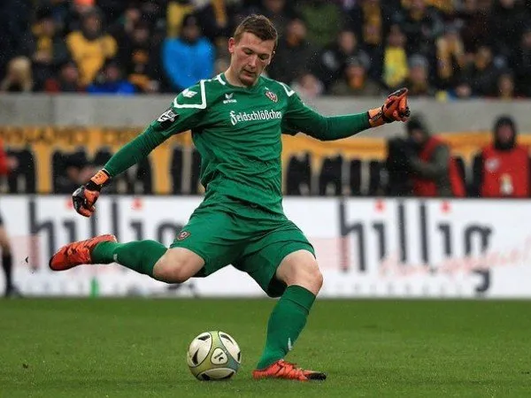 Gagal Gabung Arsenal, Markus Schubert Merapat ke Schalke