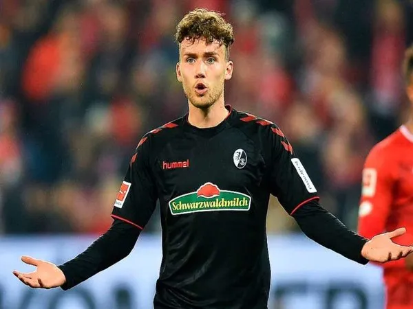 Melewatkan Wesley, Lazio Dikaitkan dengan Transfer Striker Freiburg