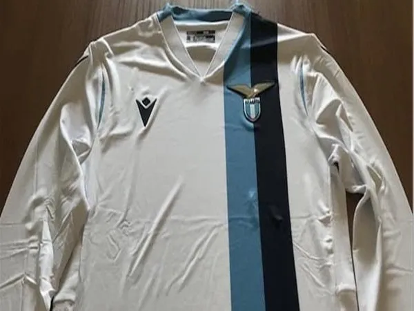Belum Dirilis, Jersey Lazio Musim 2019/20 Sudah Bocor?