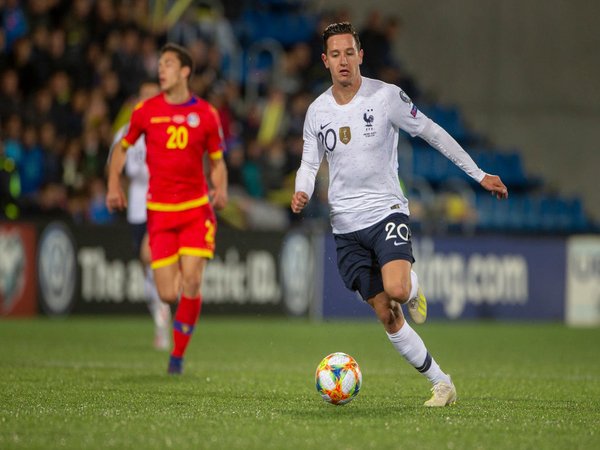 West Ham Siapkan 36 Juta Pounds Plus Chicharito Untuk Datangkan Juara Piala Dunia 2018