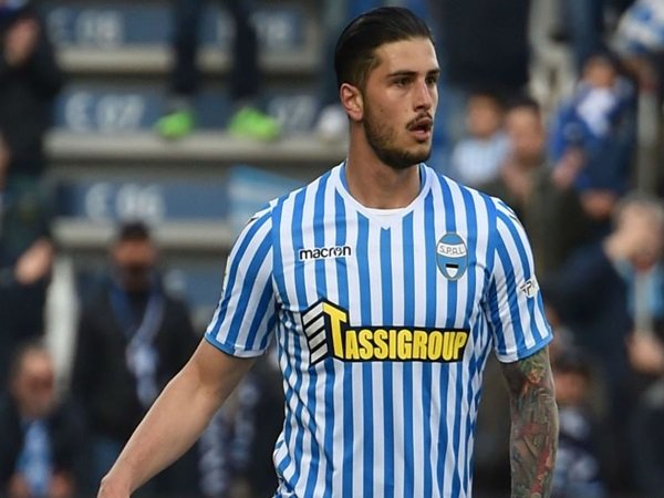 Lazio Bersaing dengan Fiorentina Dapatkan Servis Defender Torino