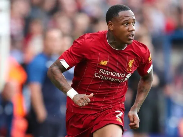 Crystal Palace Ingin Bawa Pulang Nathaniel Clyne dari Liverpool