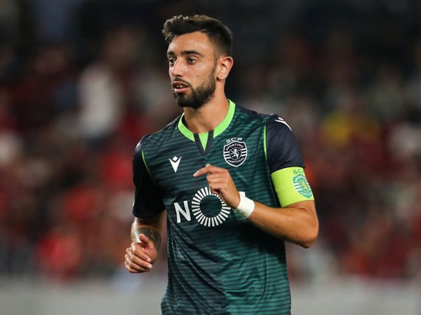 Pelatih Sporting Kirim Sinyal Kuat Fernandes Gabung MU