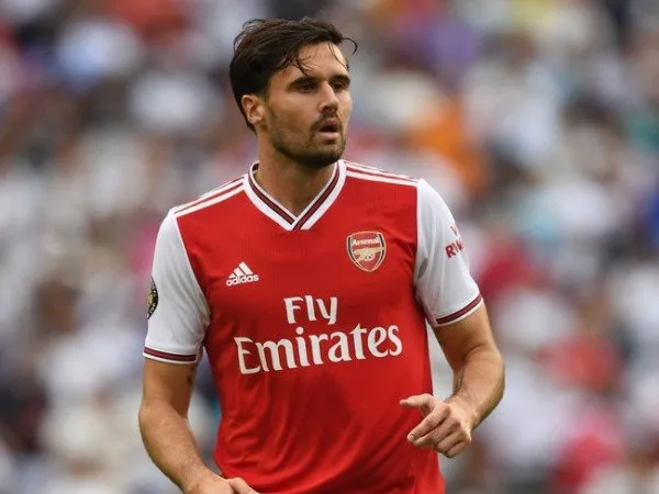 Jenkinson Kirim Pesan Mengharukan untuk Fans Arsenal