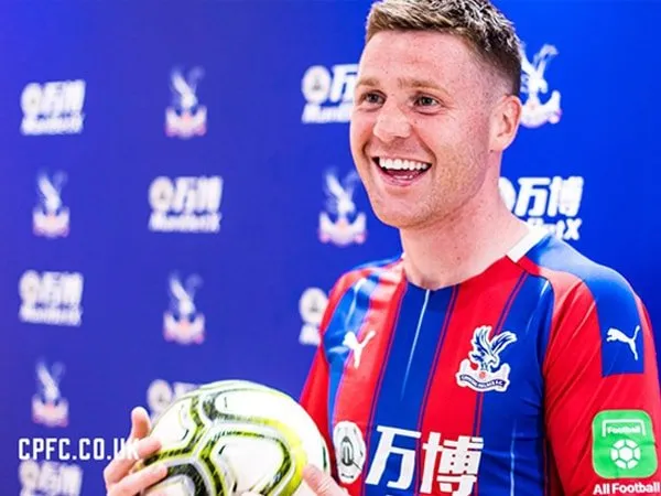 Crystal Palace Resmi Datangkan James McCarthy dari Everton