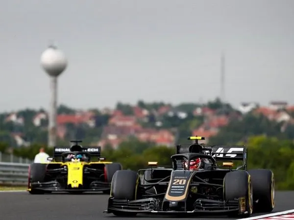 Haas Bela Manuver Agresif Magnussen di GP Hongaria