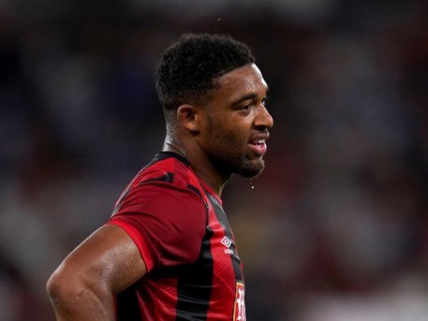 Jordon Ibe Takkan Hengkang dari Bournemouth