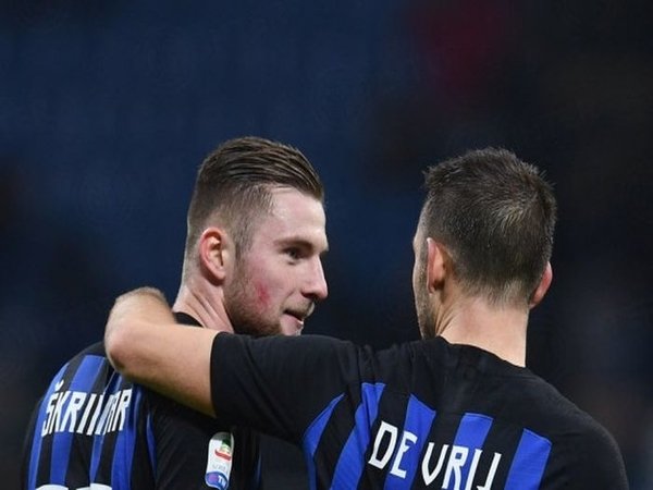 Trio Godin-Skriniar-De Vrij Diklaim Tak Bisa Main Bareng di Inter
