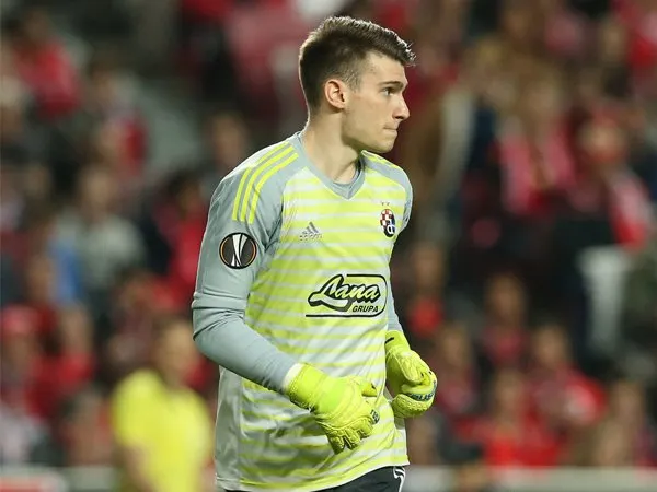 Antisipasi Kepergian De Gea, MU Bidik Kiper Muda Asal Kroasia