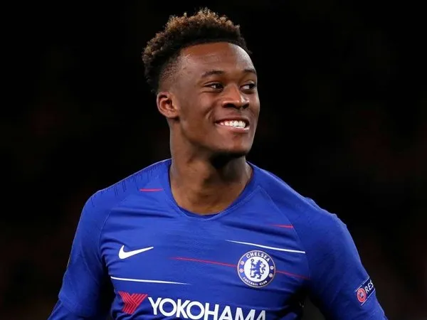 Melchiot: Musim Ini Chelsea Tampak Seperti Ajax