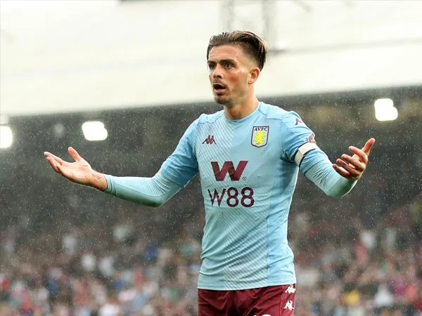 Jack Grealish Dianggap Diving, Bos Aston Villa Tidak Terima