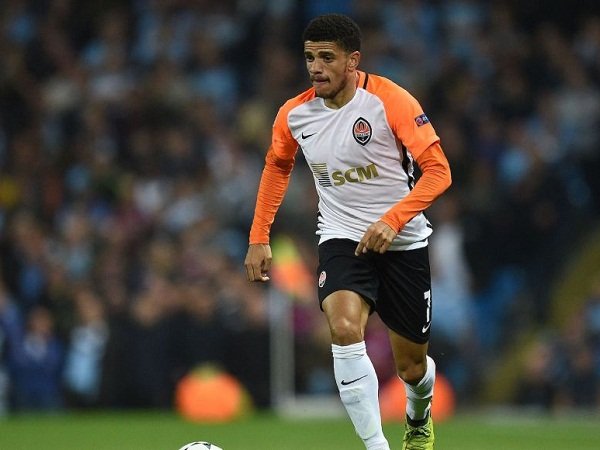 Ingin Kembali Kejar Taison, Milan Perlu Penuhi Dua Syarat Ini