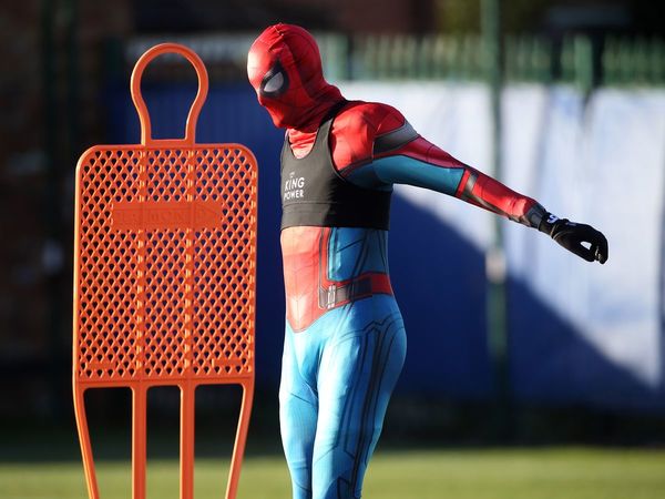 Unik! Ternyata Jamie Vardy Pernah Berkostum Spiderman di Tempat Latihan