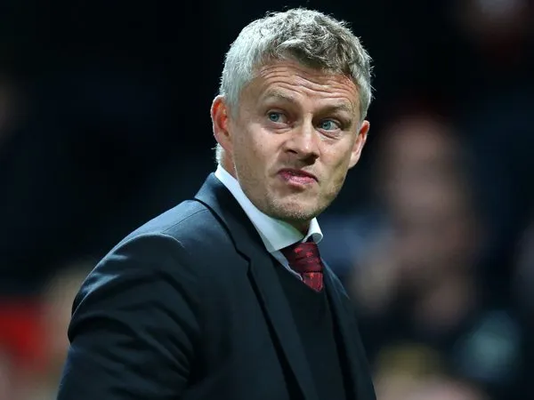 Meski MU Susah Payah Taklukan Rochdale, Solskjaer Tetap Puji Timnya
